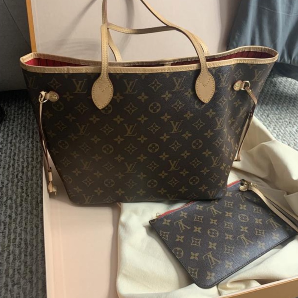 Louis Vuitton Neverfull MM